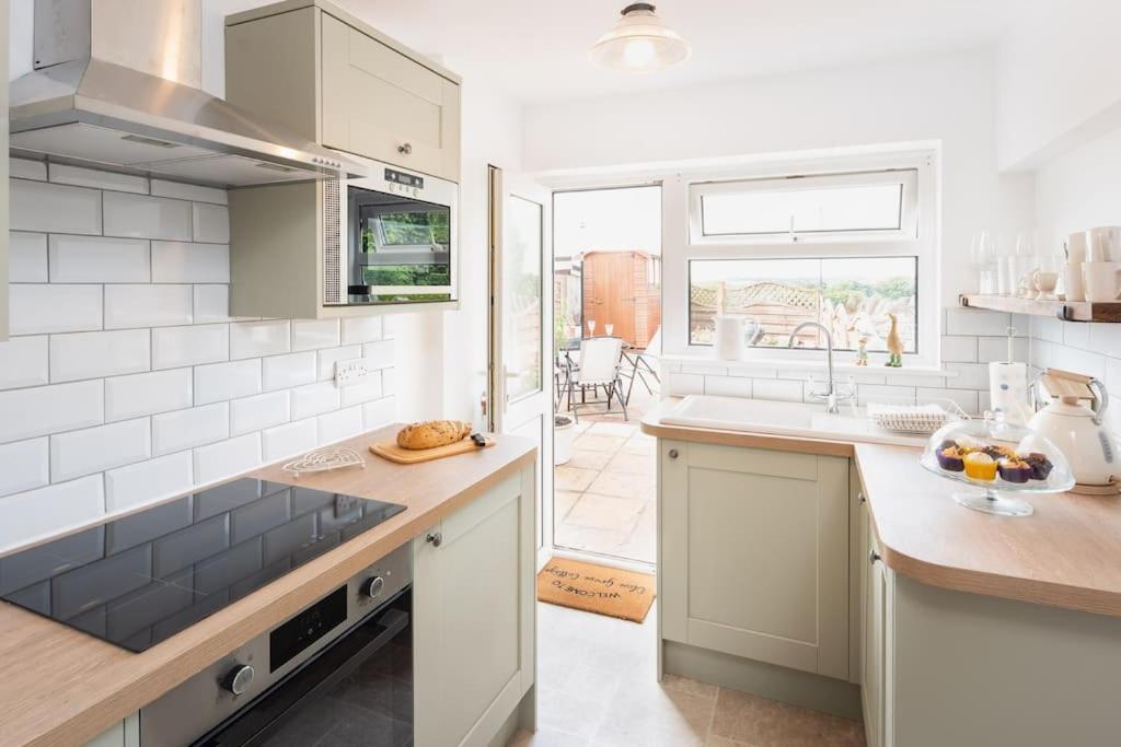 *Brand New* Olive Grove Cottage Torquay Luaran gambar
